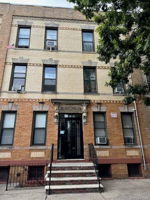 30-80 44th Street photo 1