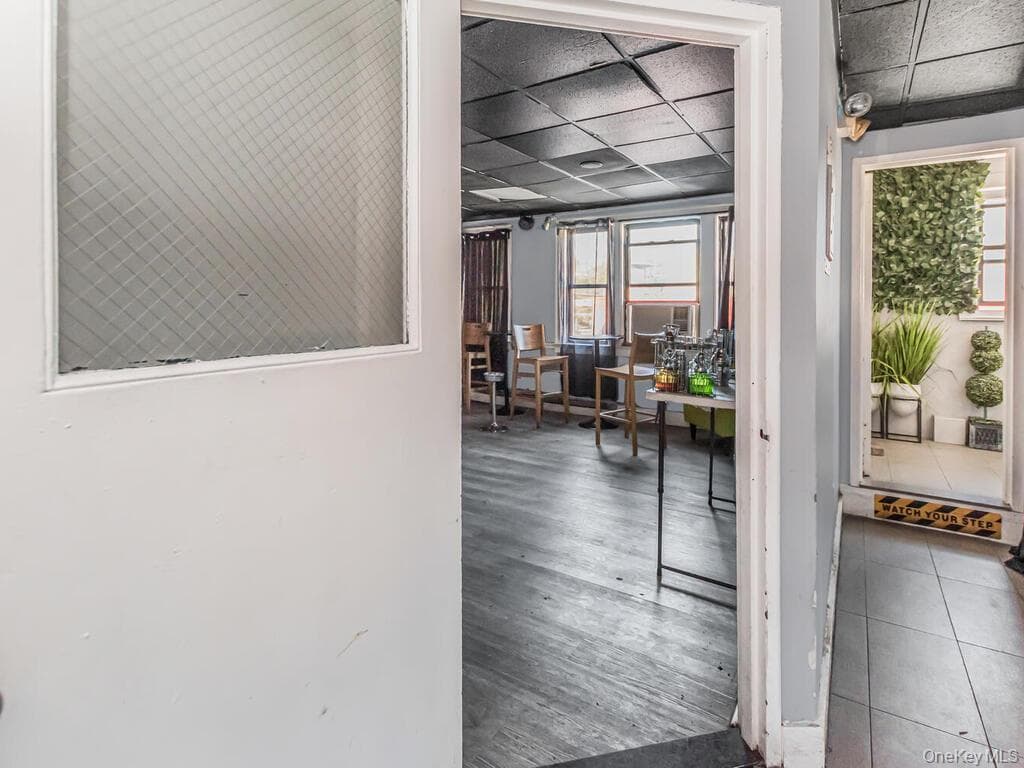 130 E 1st Street thumbnail 10