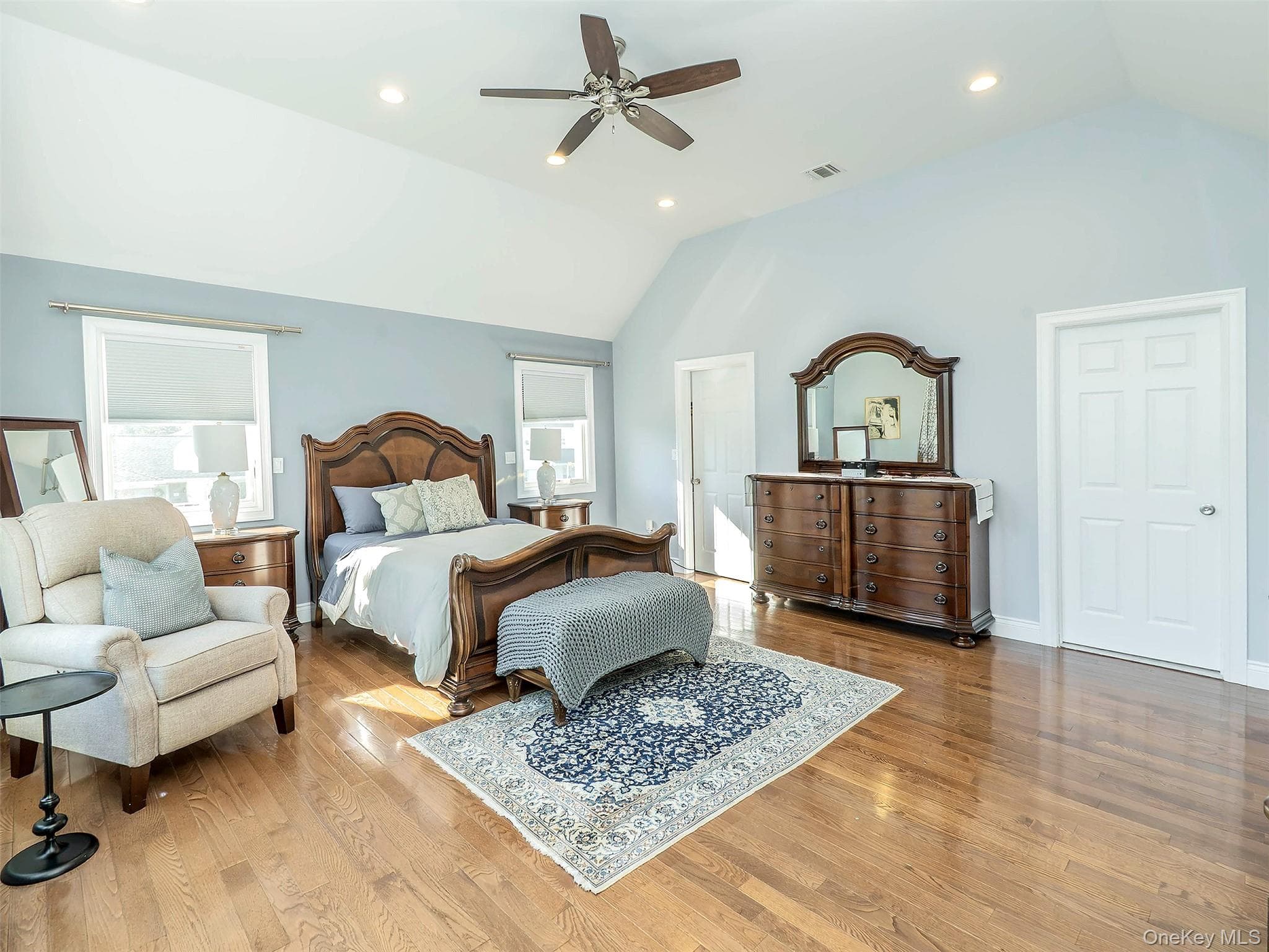 752 Kensington Court thumbnail 25