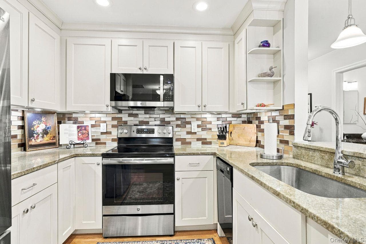 45 Jefferson Oval Unit: G, Yorktown Heights