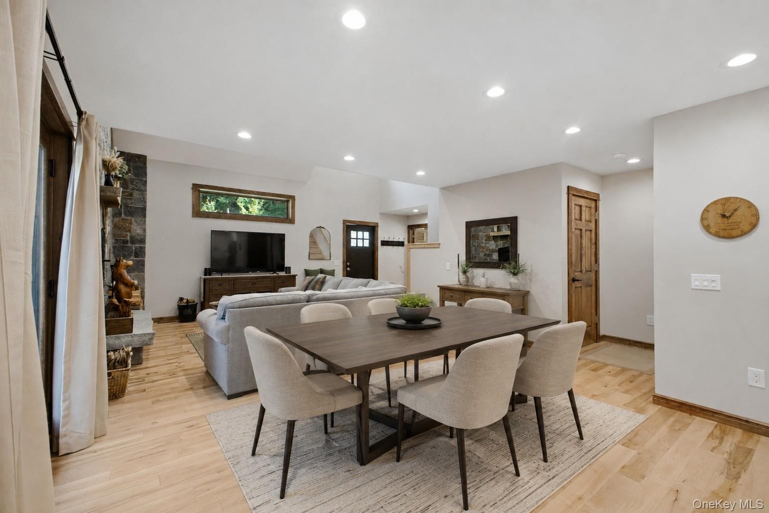 1179 Lake Avenue thumbnail 8