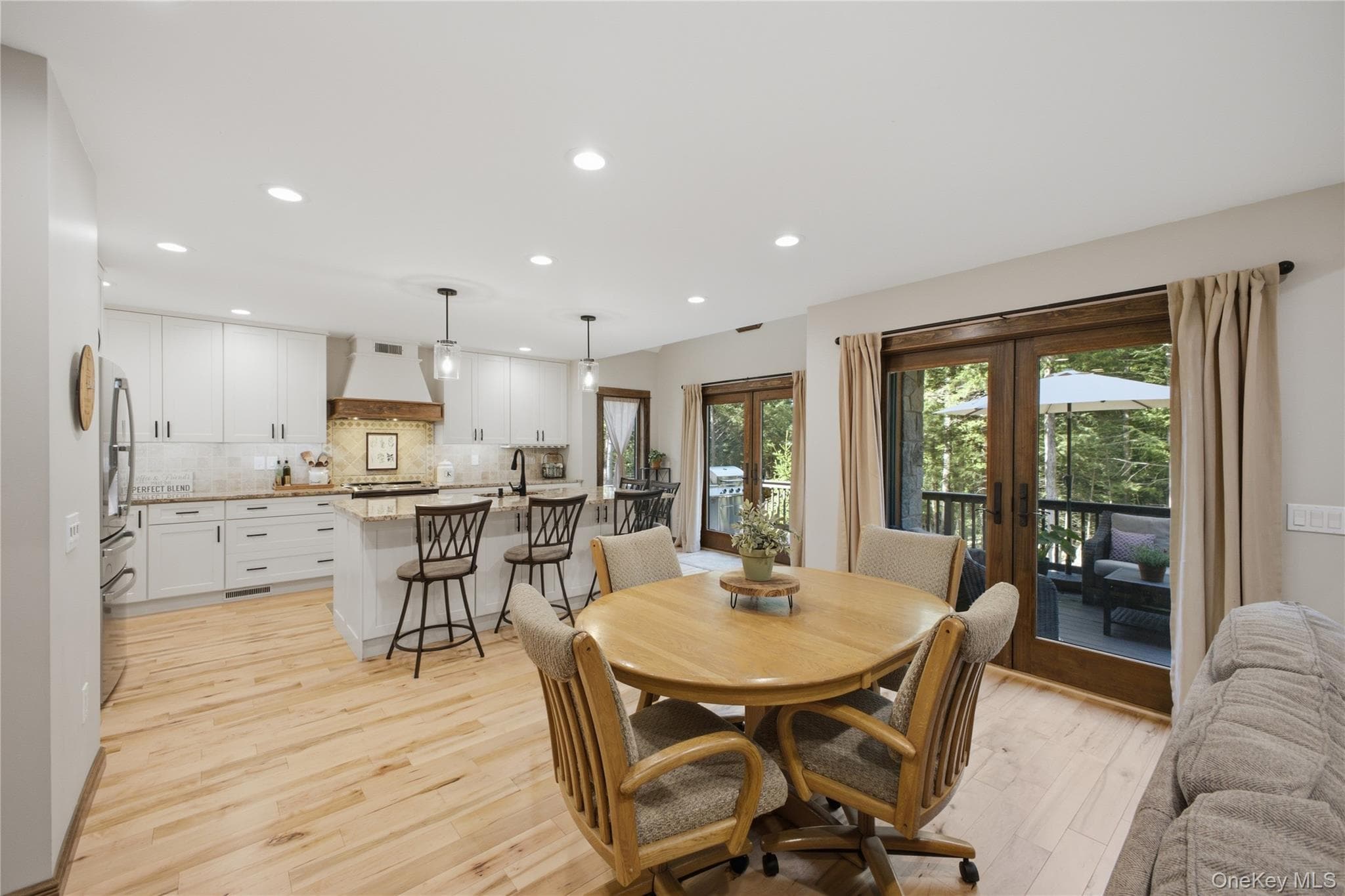 1179 Lake Avenue thumbnail 12