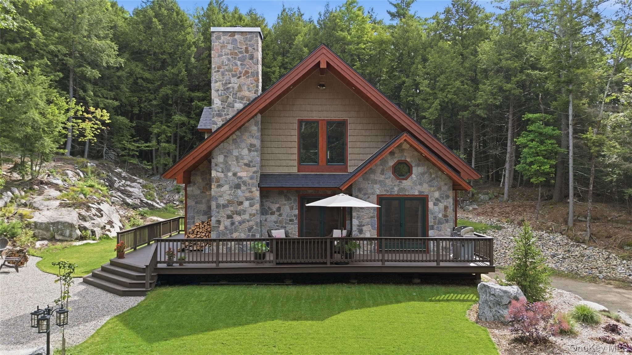 1179 Lake Avenue thumbnail 2