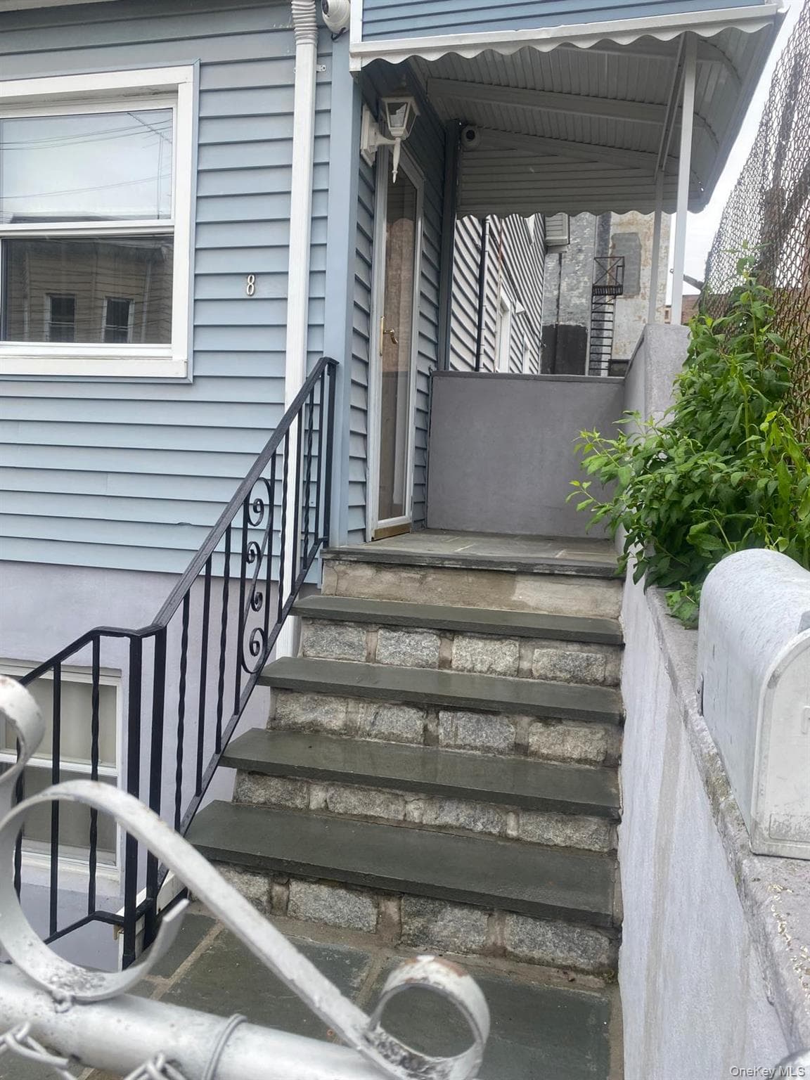 8 Morris Place thumbnail 3