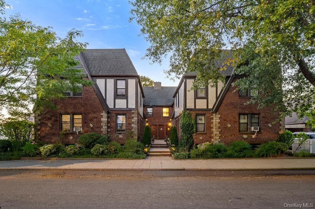 43-24 208th Street, Bayside