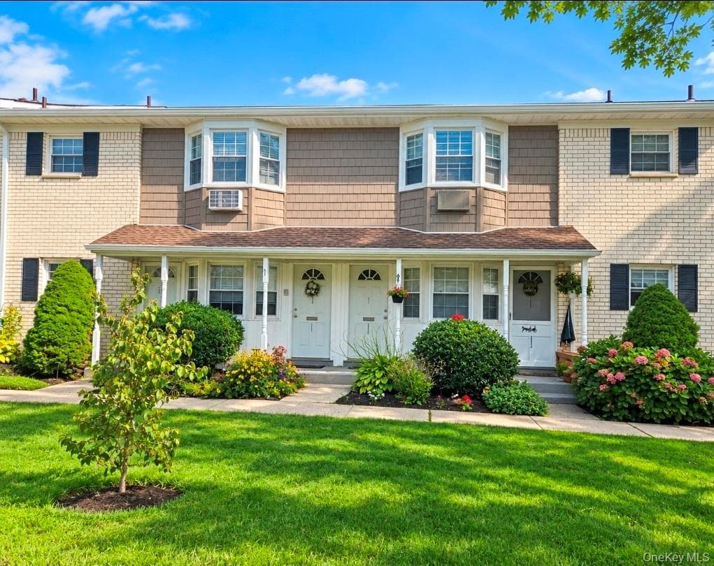 3909 Wilshire Lane Unit: 3909, Oakdale