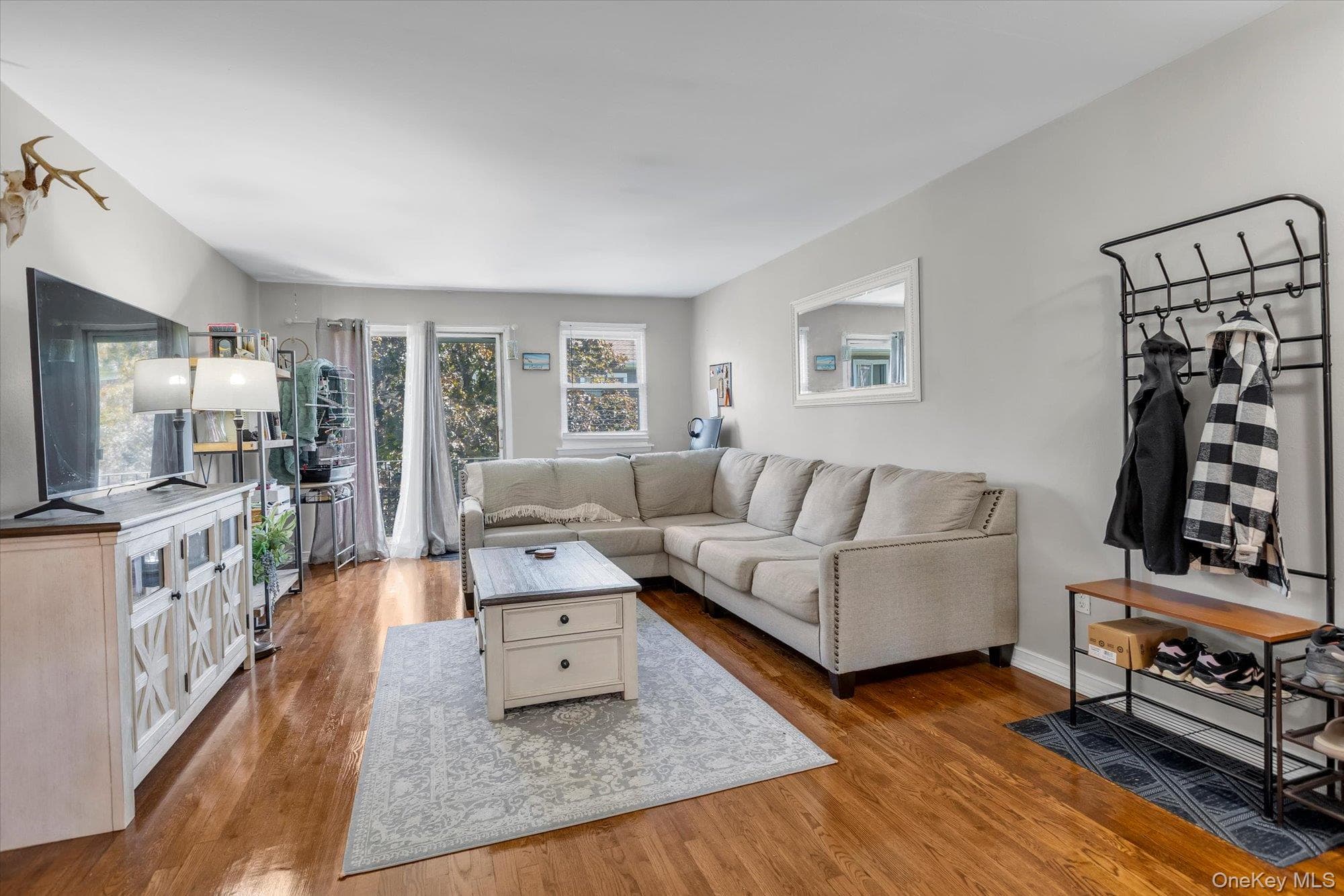 3909 Wilshire Lane Unit: 3909 thumbnail 4