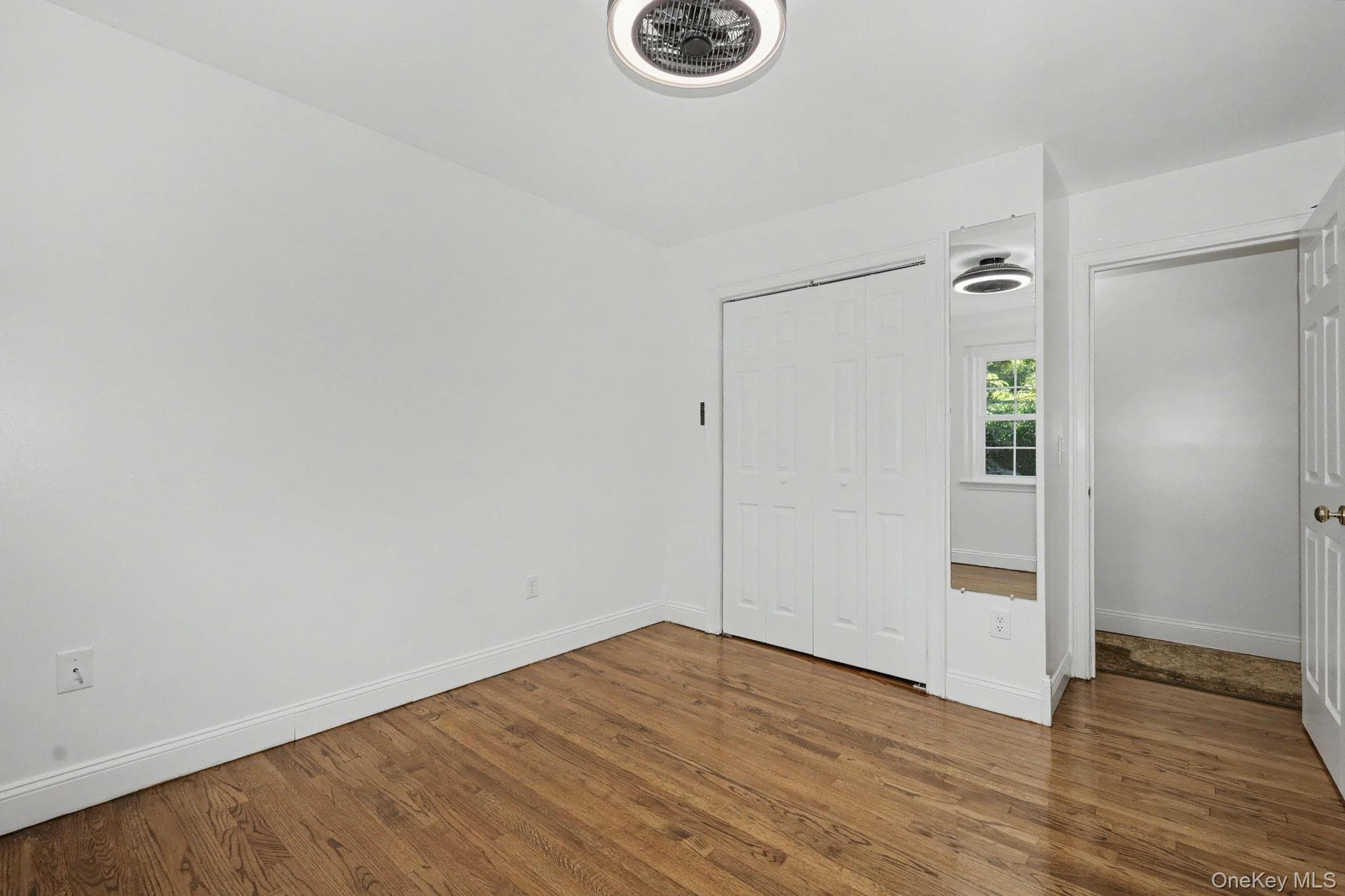 76 Eleanor Drive thumbnail 25
