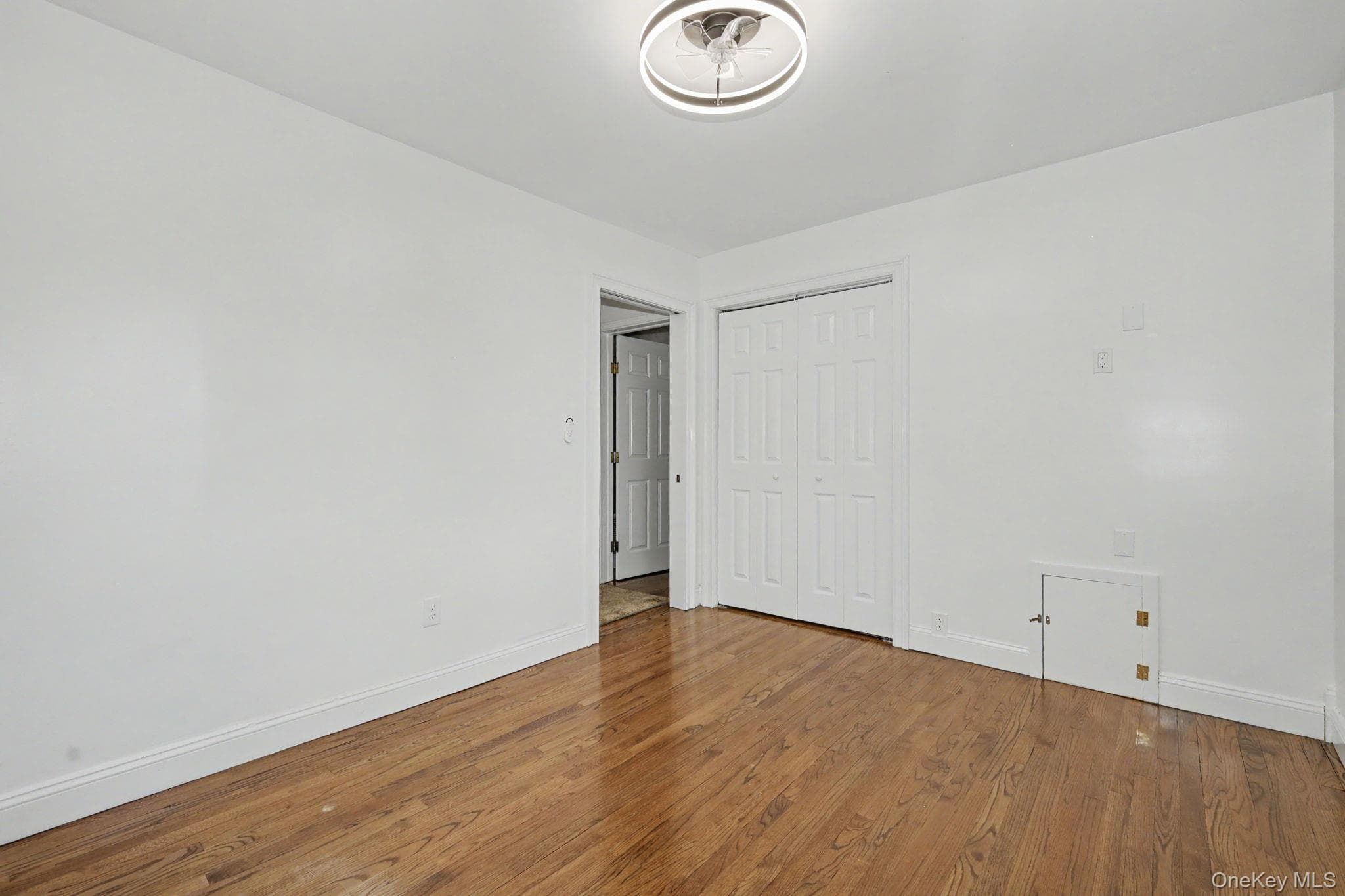 76 Eleanor Drive thumbnail 27