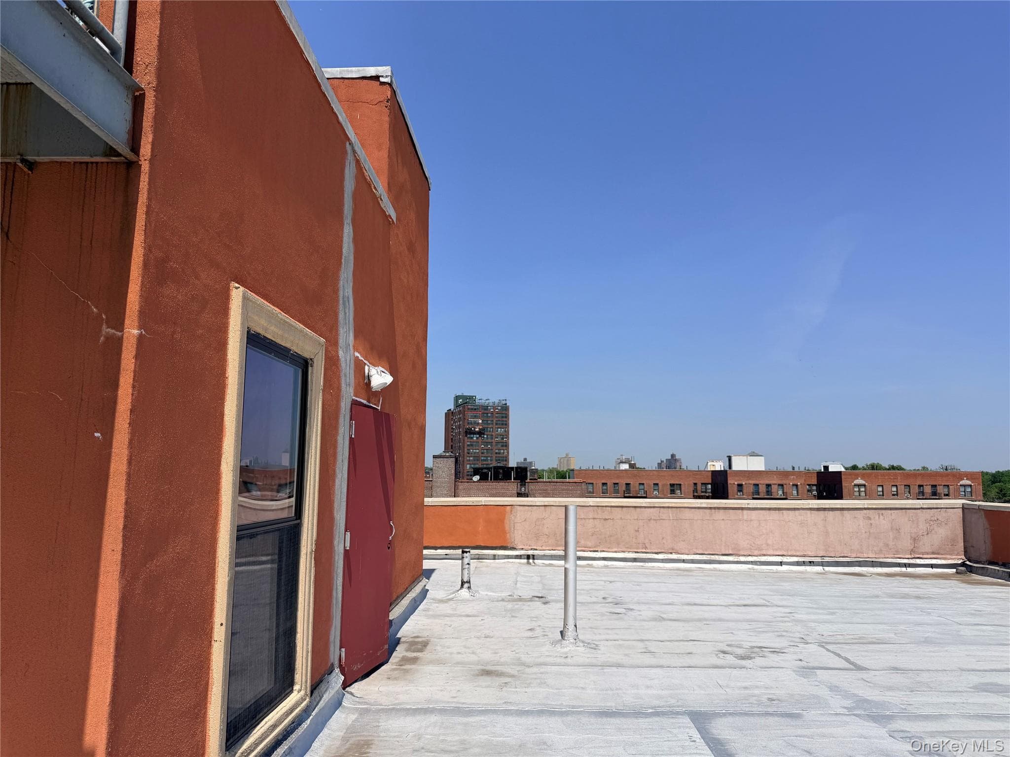 772 E 182nd Street ST thumbnail 10