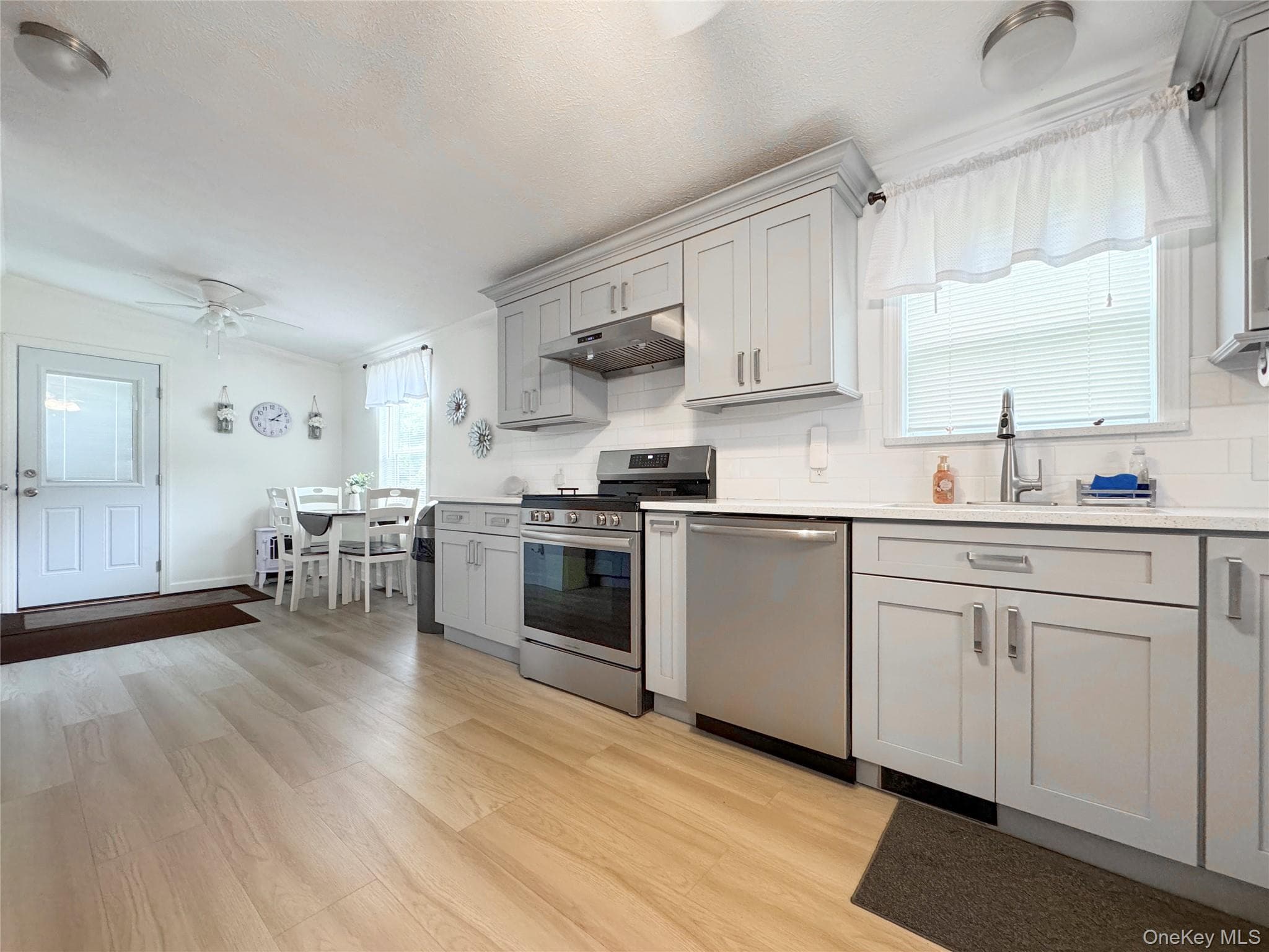 1800 Osborn Avenue Unit: 1E thumbnail 4