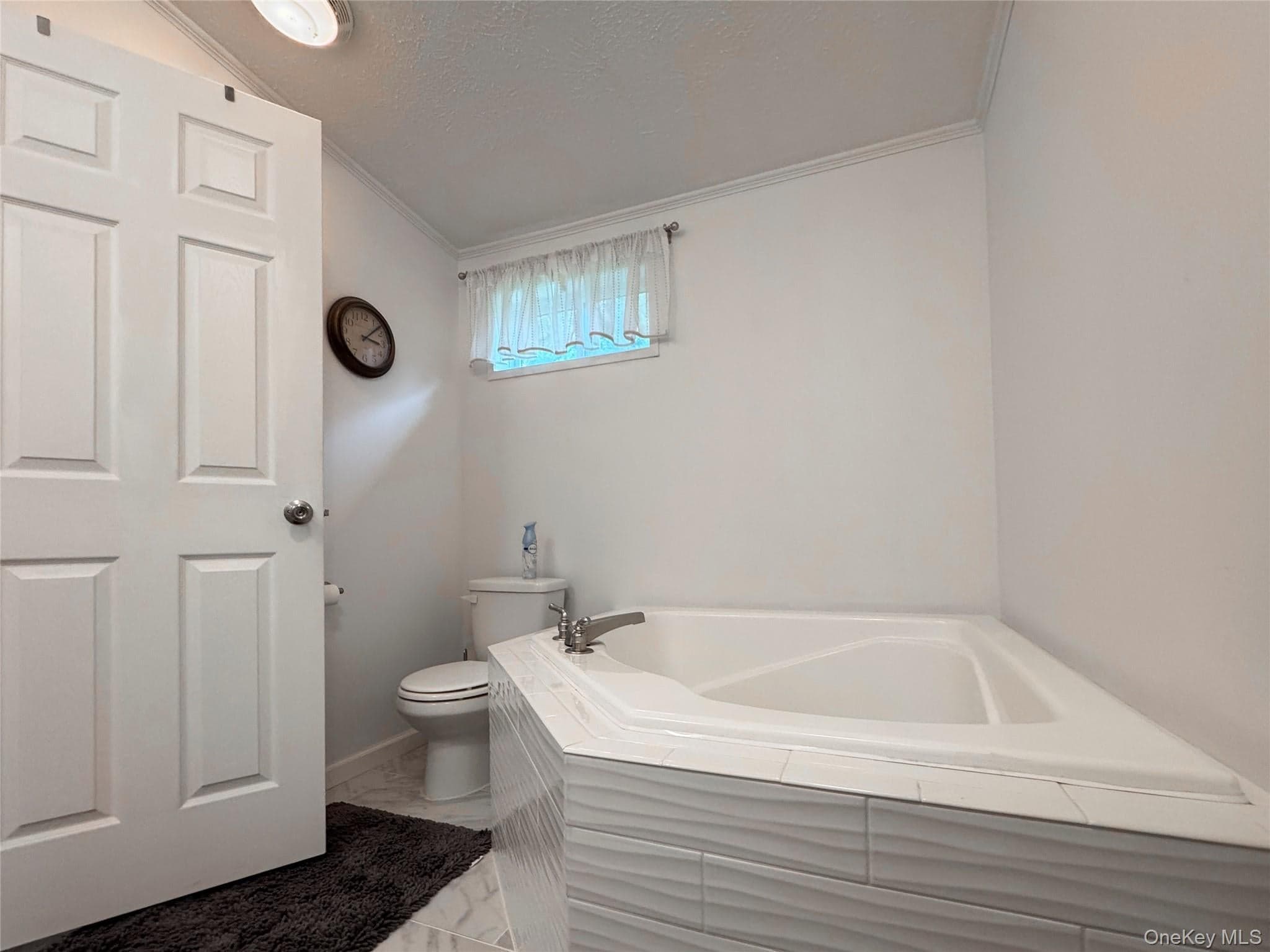 1800 Osborn Avenue Unit: 1E thumbnail 16