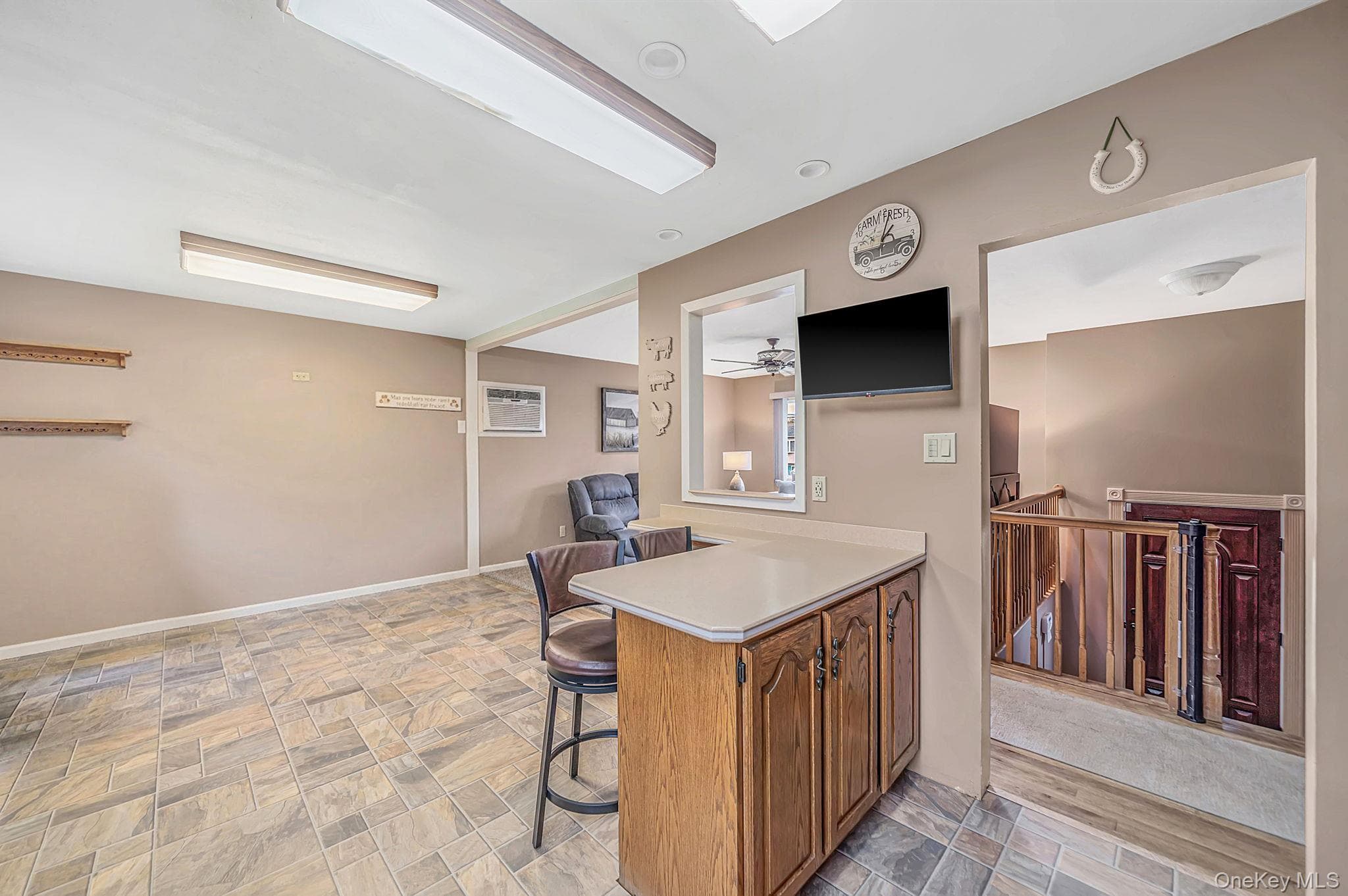 247 Orourke Street thumbnail 21