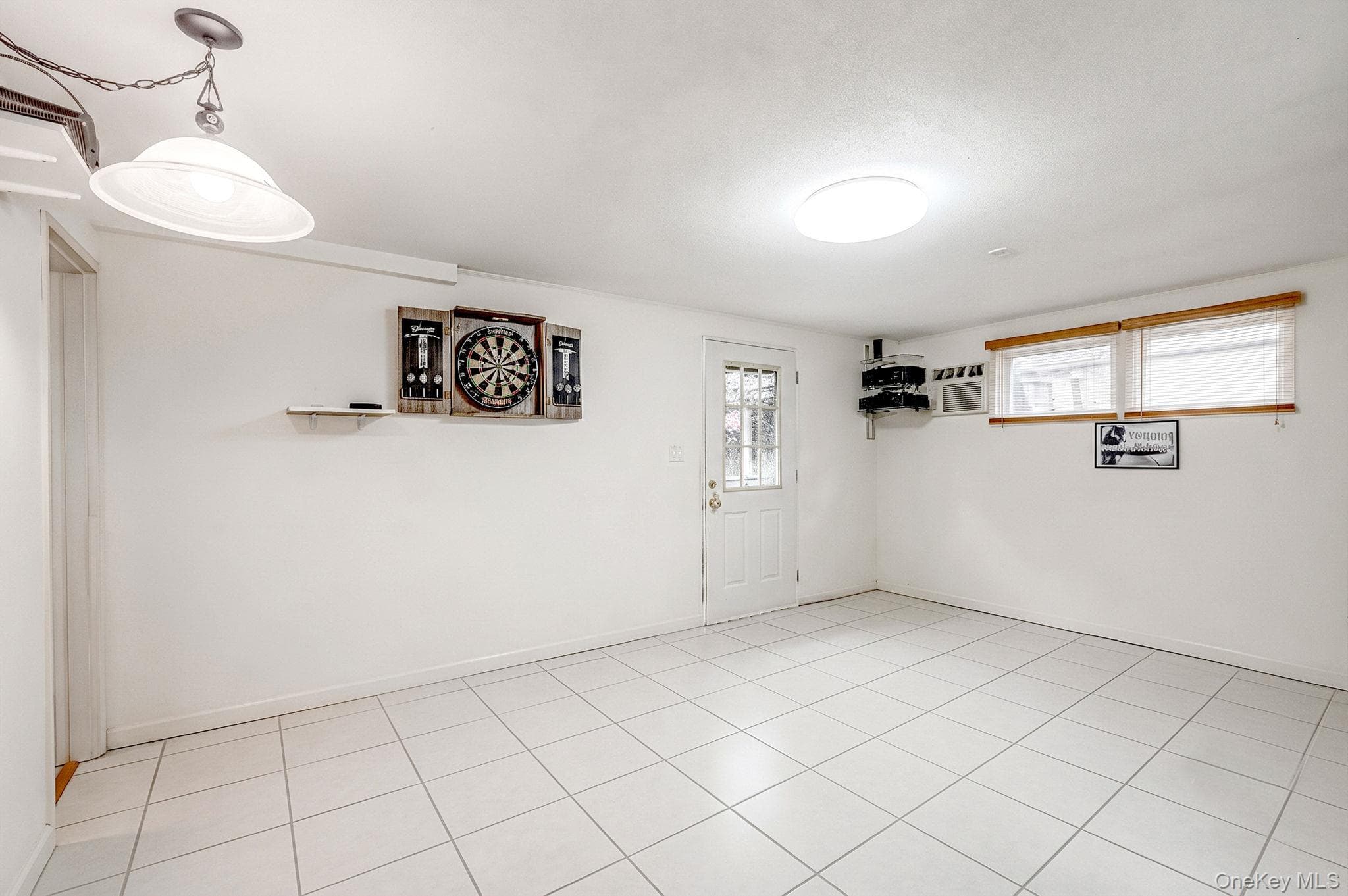 247 Orourke Street thumbnail 32