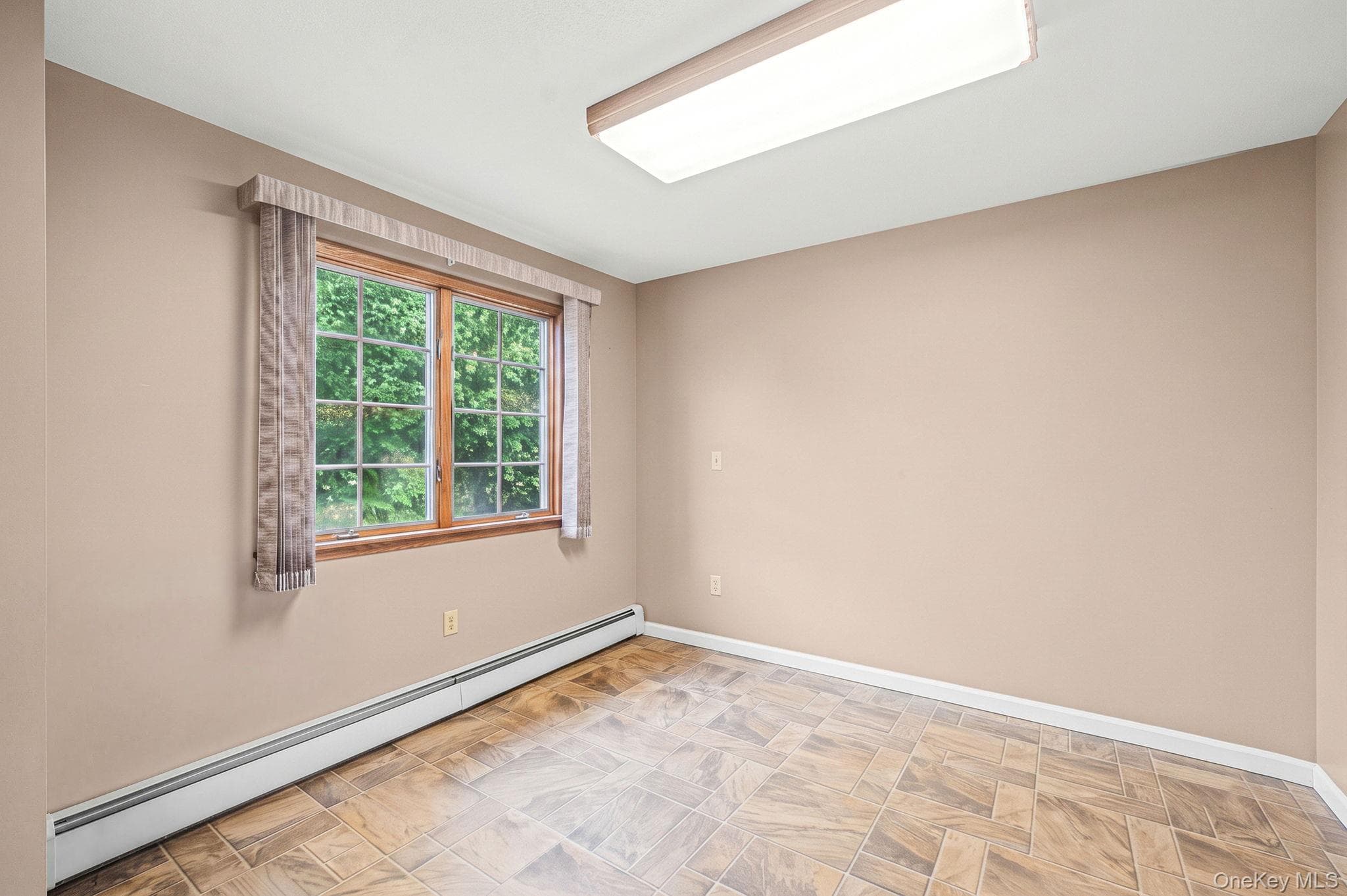 247 Orourke Street thumbnail 16