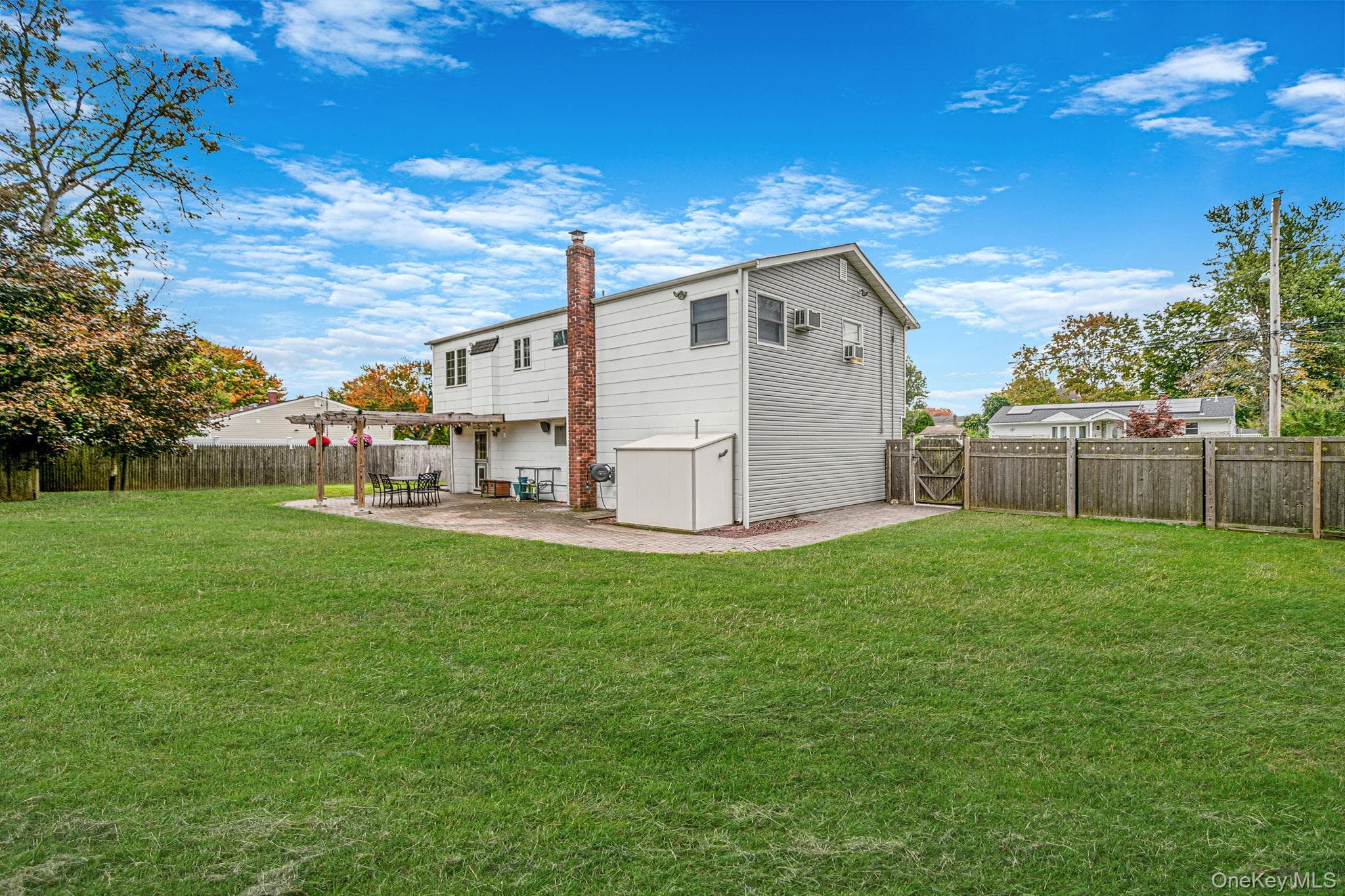 247 Orourke Street thumbnail 5