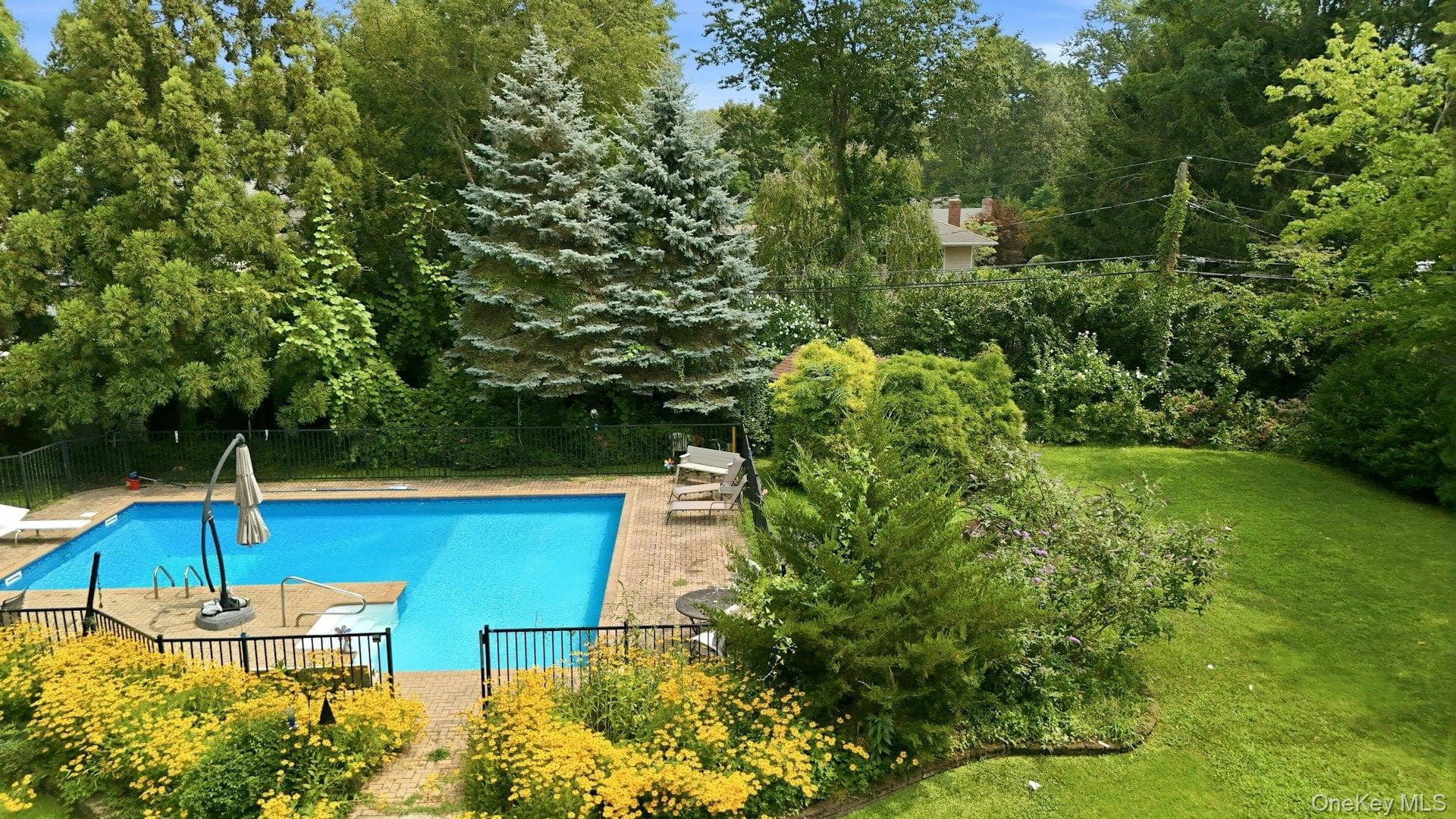 11 Soundview Drive thumbnail 35