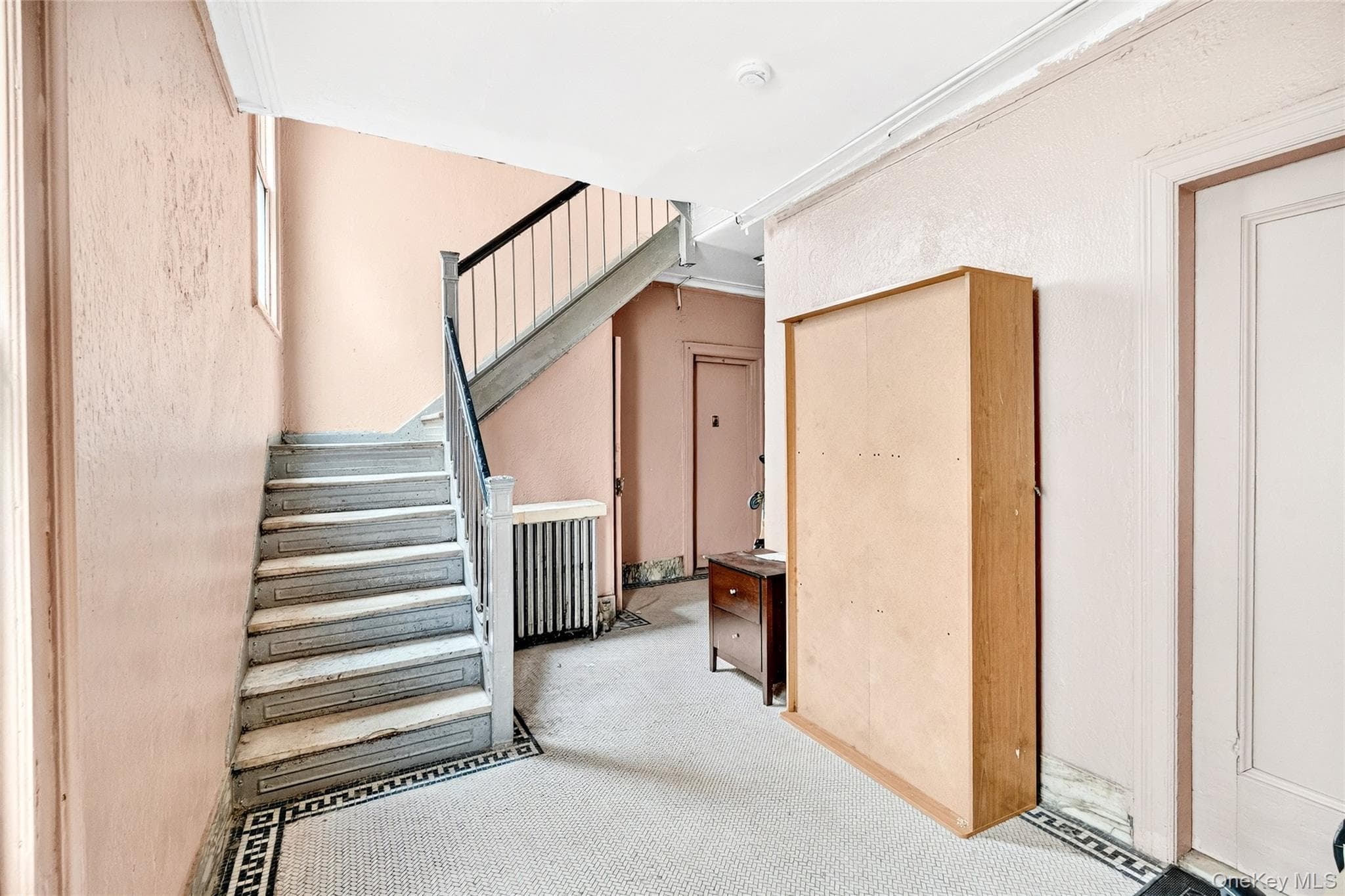 759 E 221st Street thumbnail 5