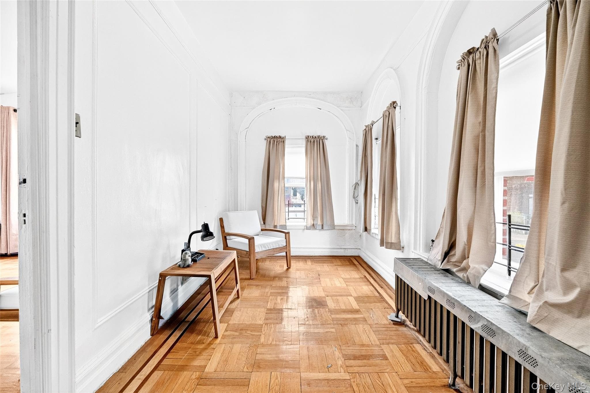 759 E 221st Street thumbnail 13