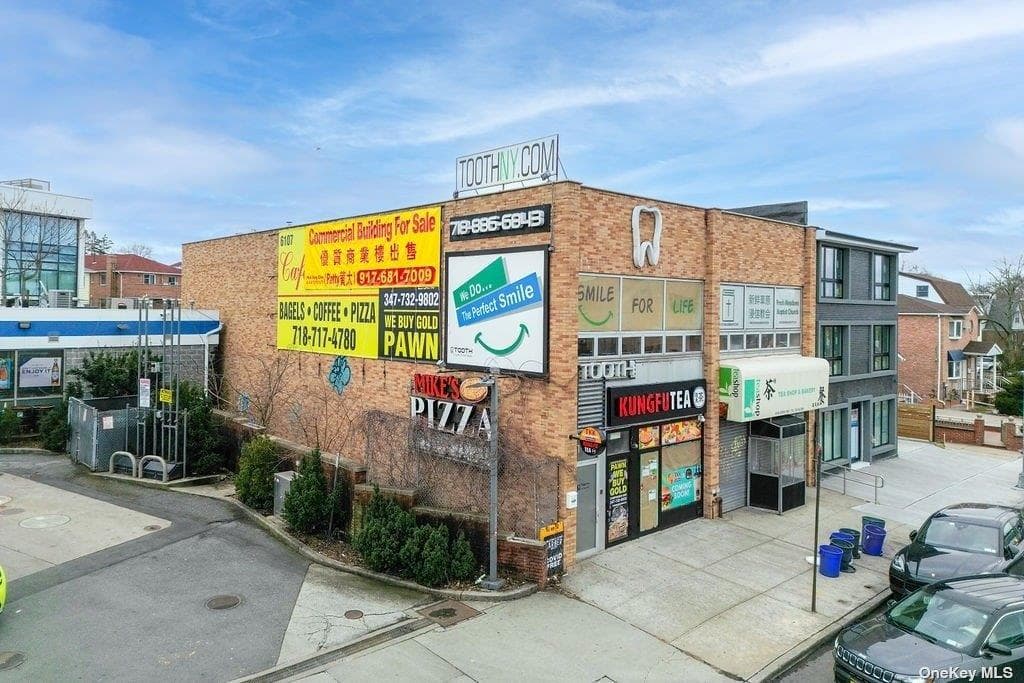 61-07 Utopia Parkway, Fresh Meadows