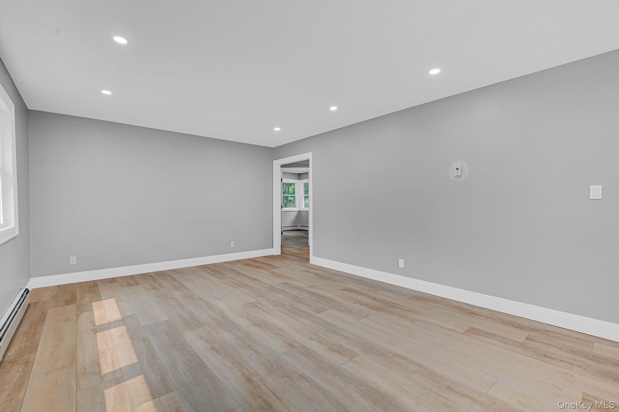 11 Mayfield Drive thumbnail 7