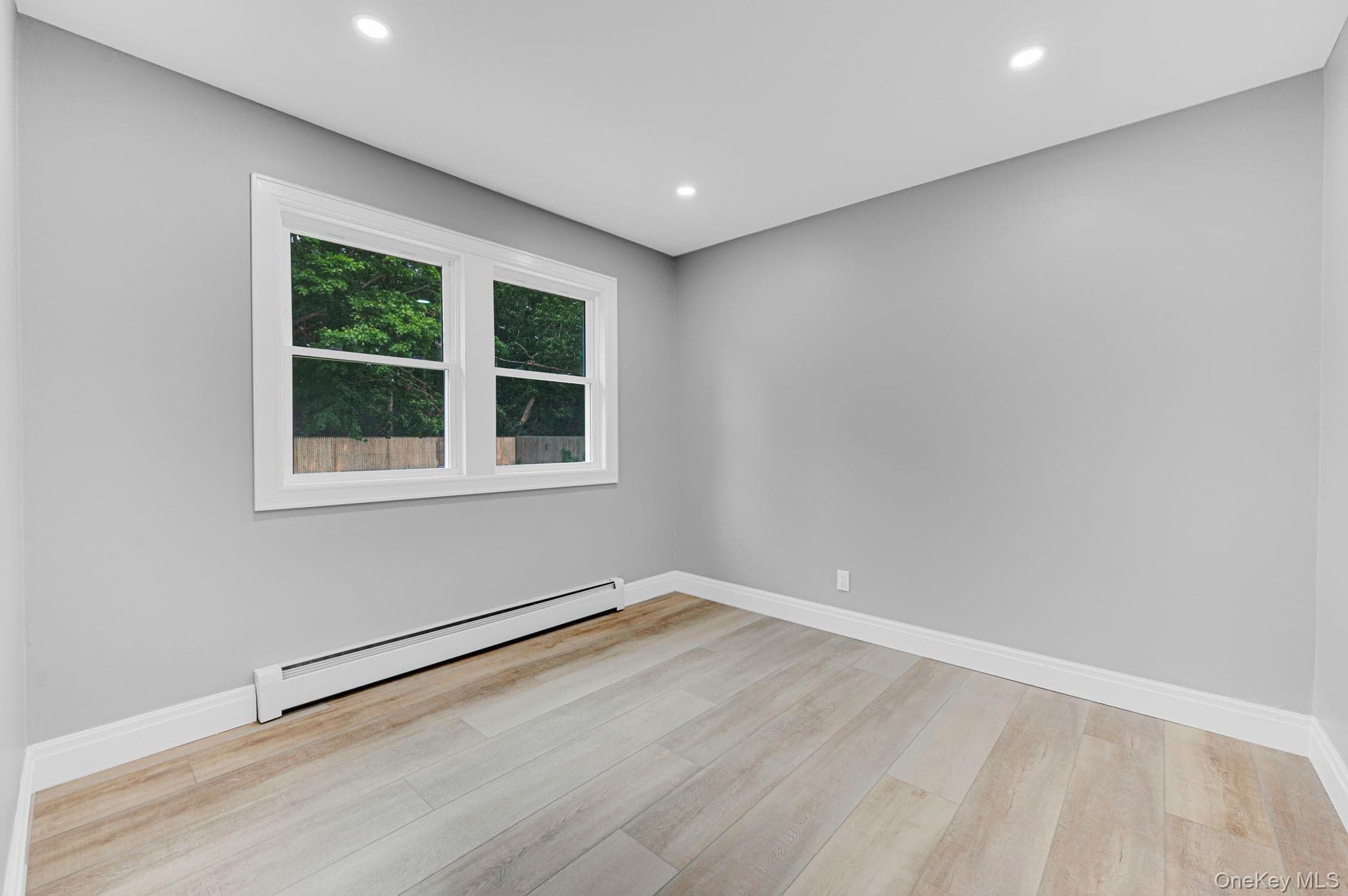 11 Mayfield Drive thumbnail 12