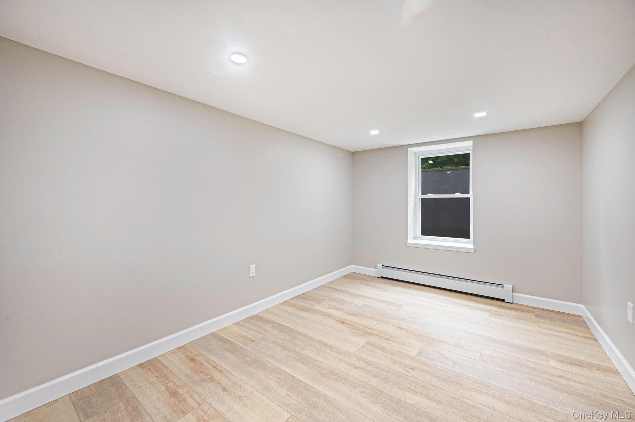 11 Mayfield Drive thumbnail 21