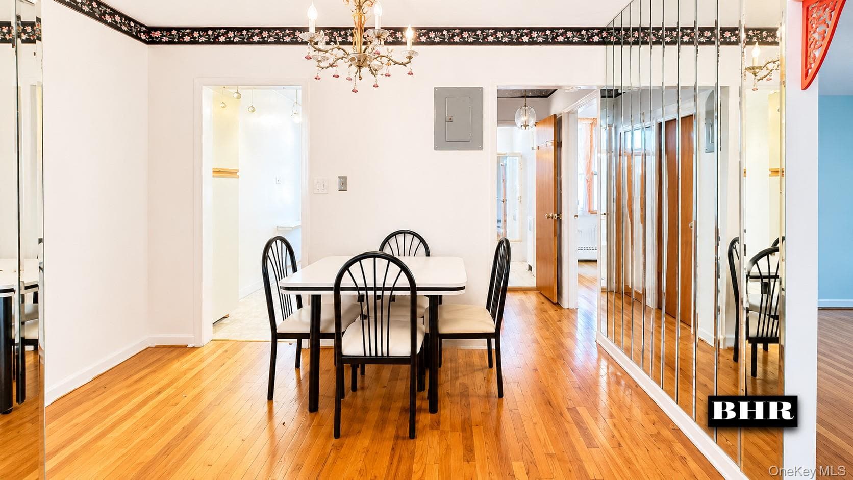 2010 E 57th Street Unit: 89B thumbnail 4