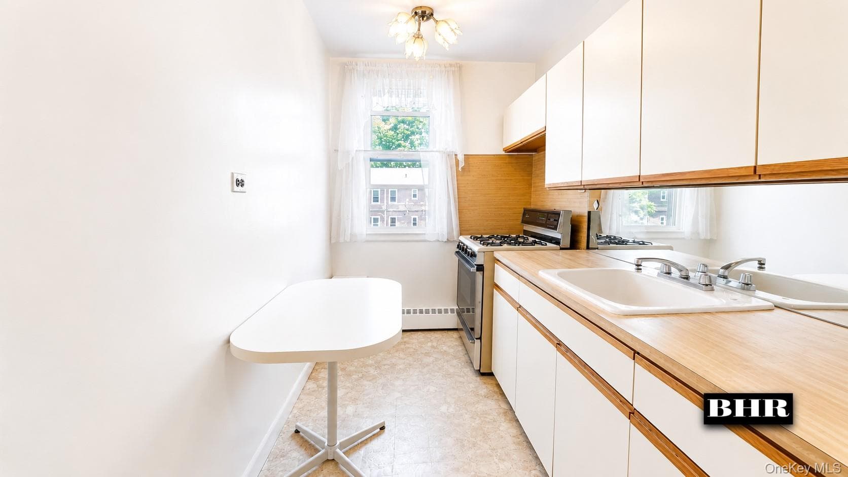 2010 E 57th Street Unit: 89B thumbnail 5