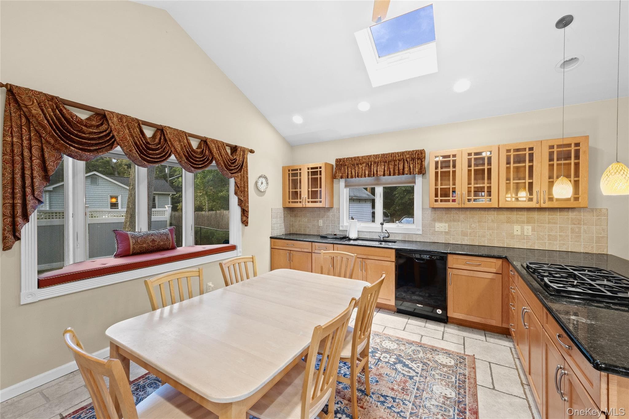 54 Breezy Point Road thumbnail 11