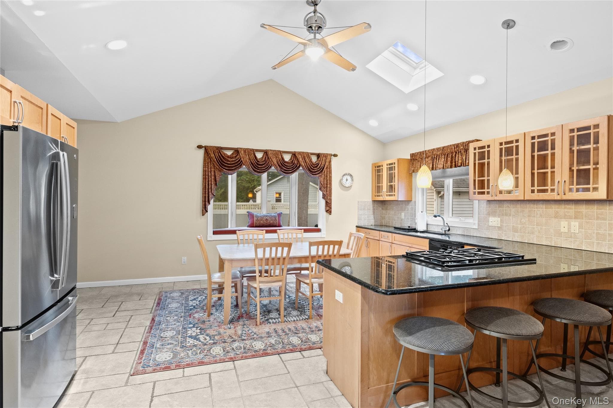 54 Breezy Point Road thumbnail 9