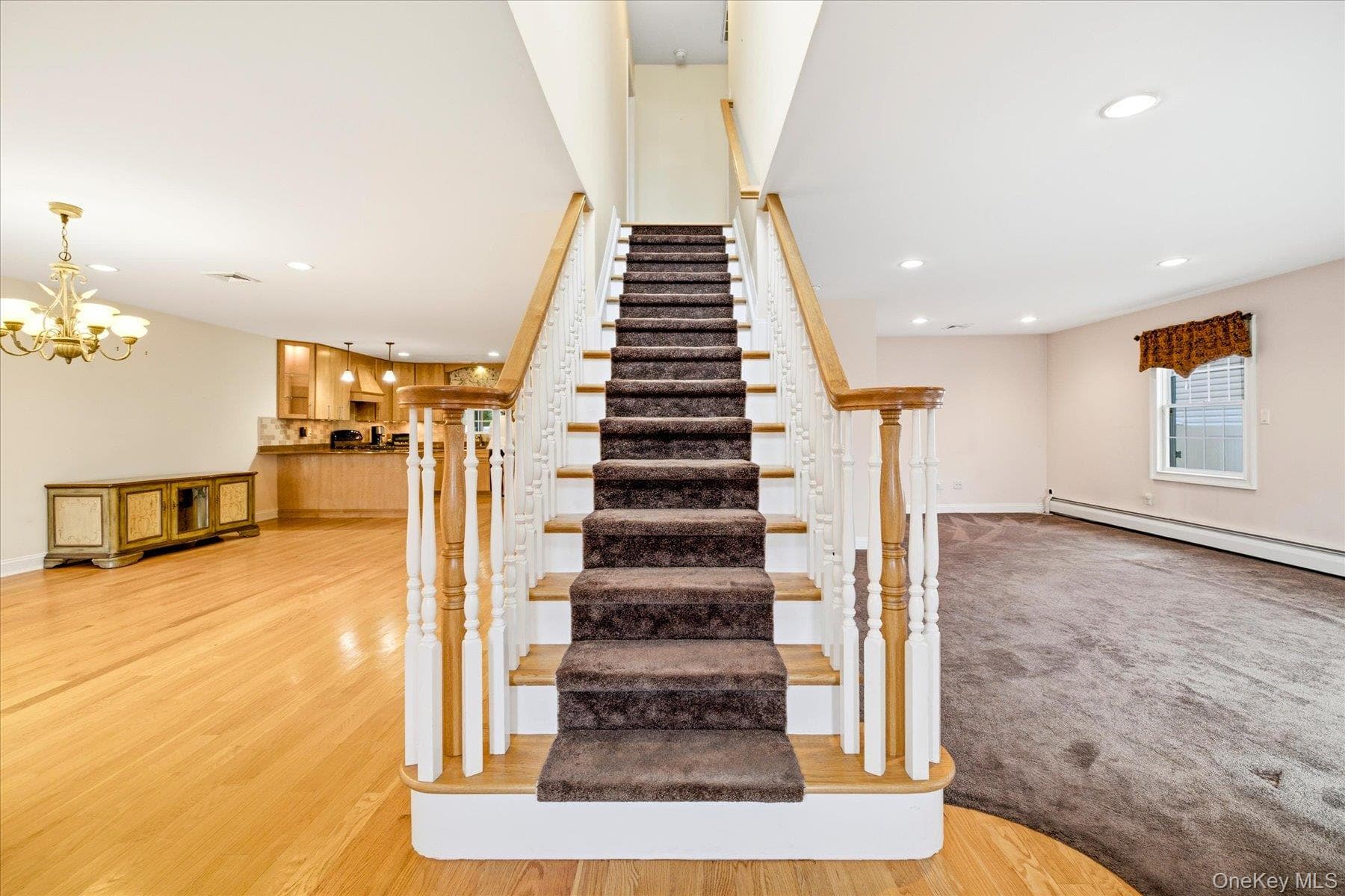 948 Cathedral Avenue thumbnail 9