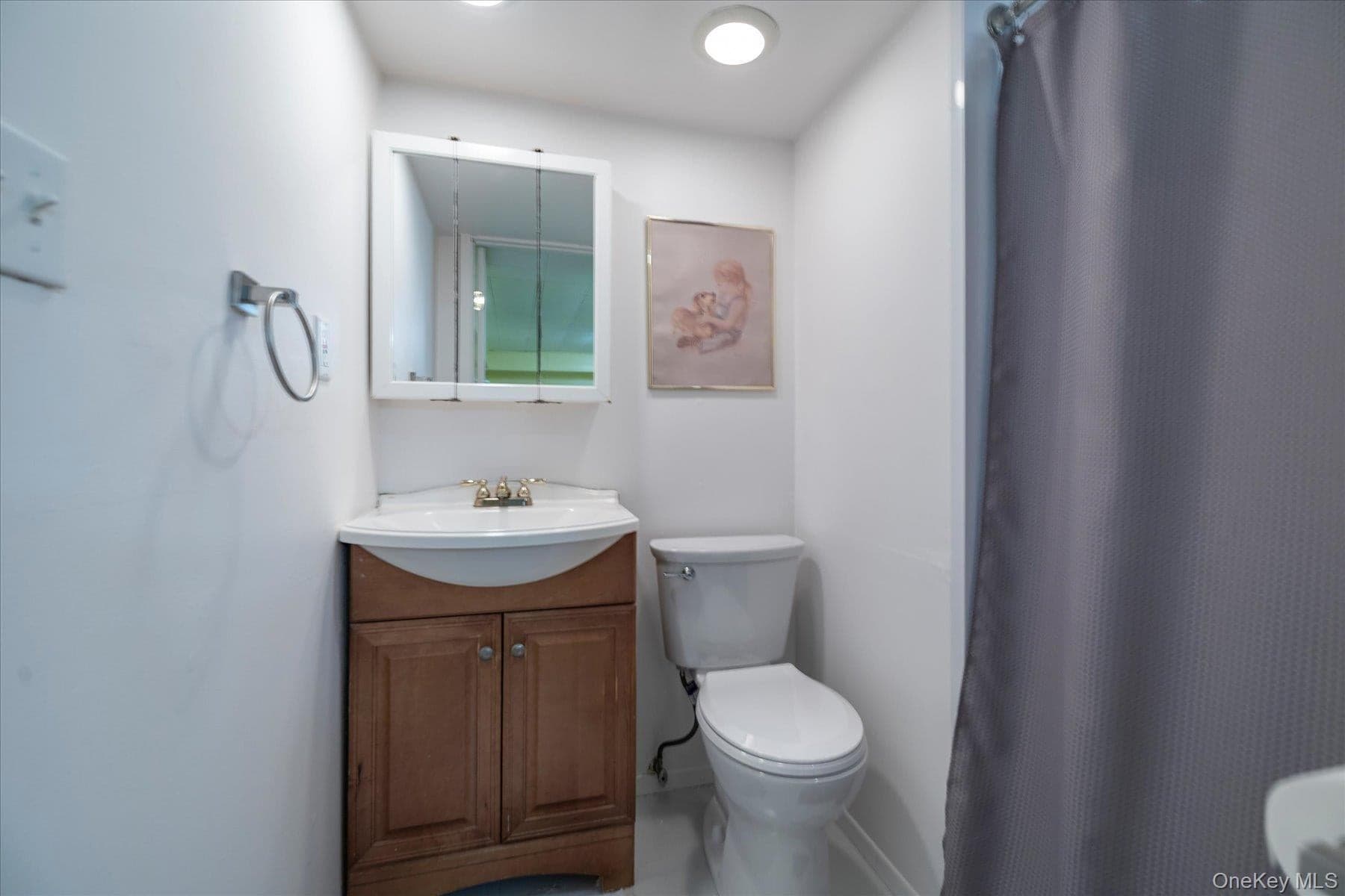 948 Cathedral Avenue thumbnail 34