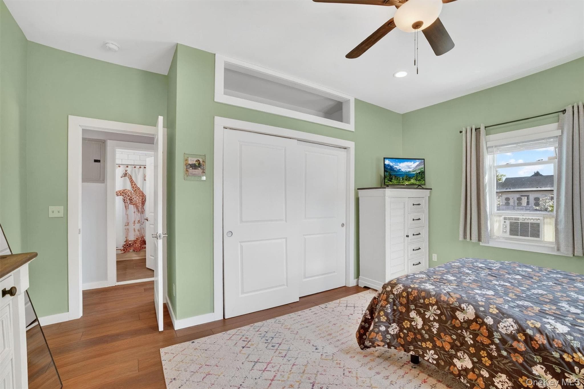 903 Howard Avenue thumbnail 15