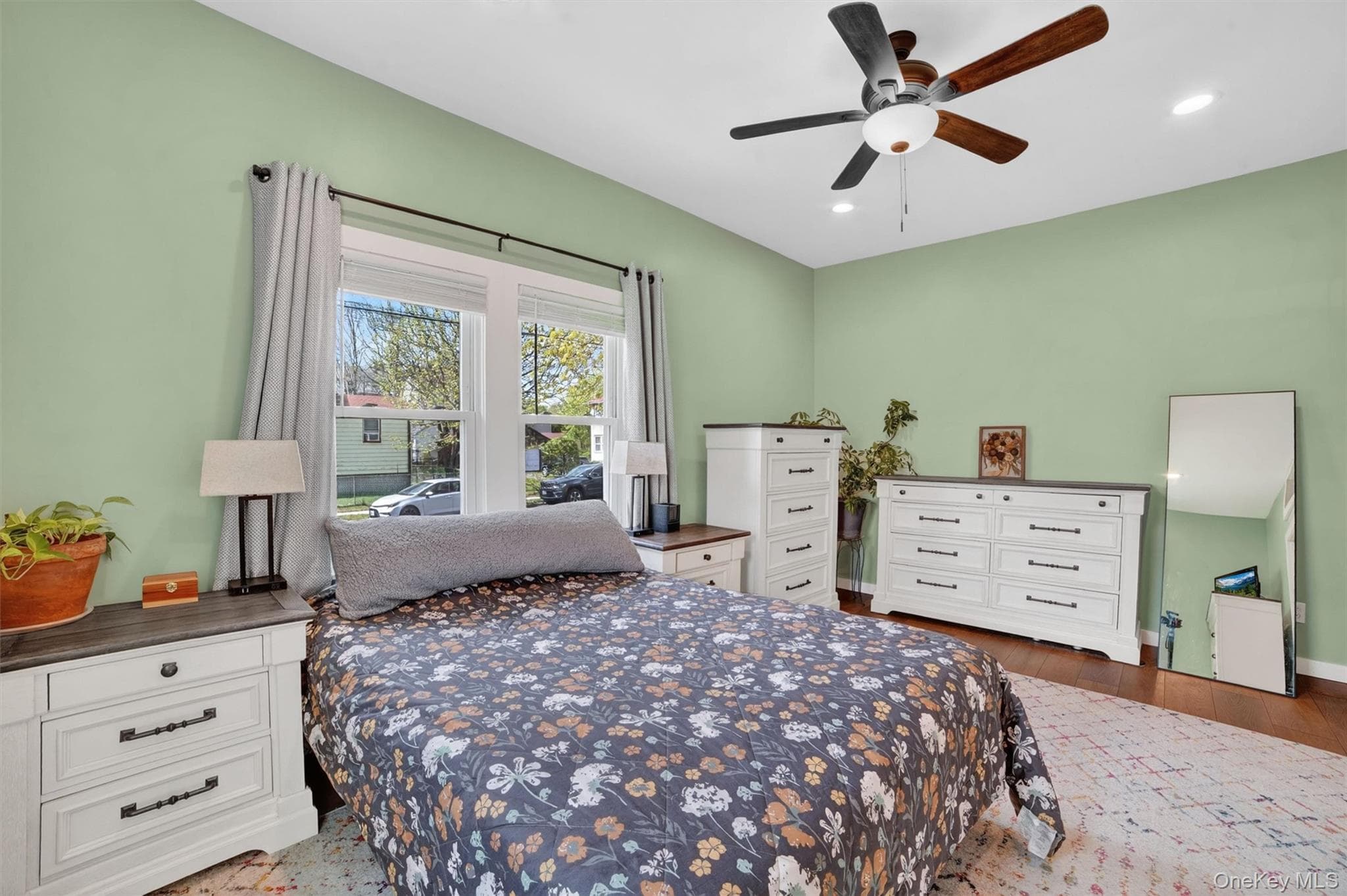 903 Howard Avenue thumbnail 14