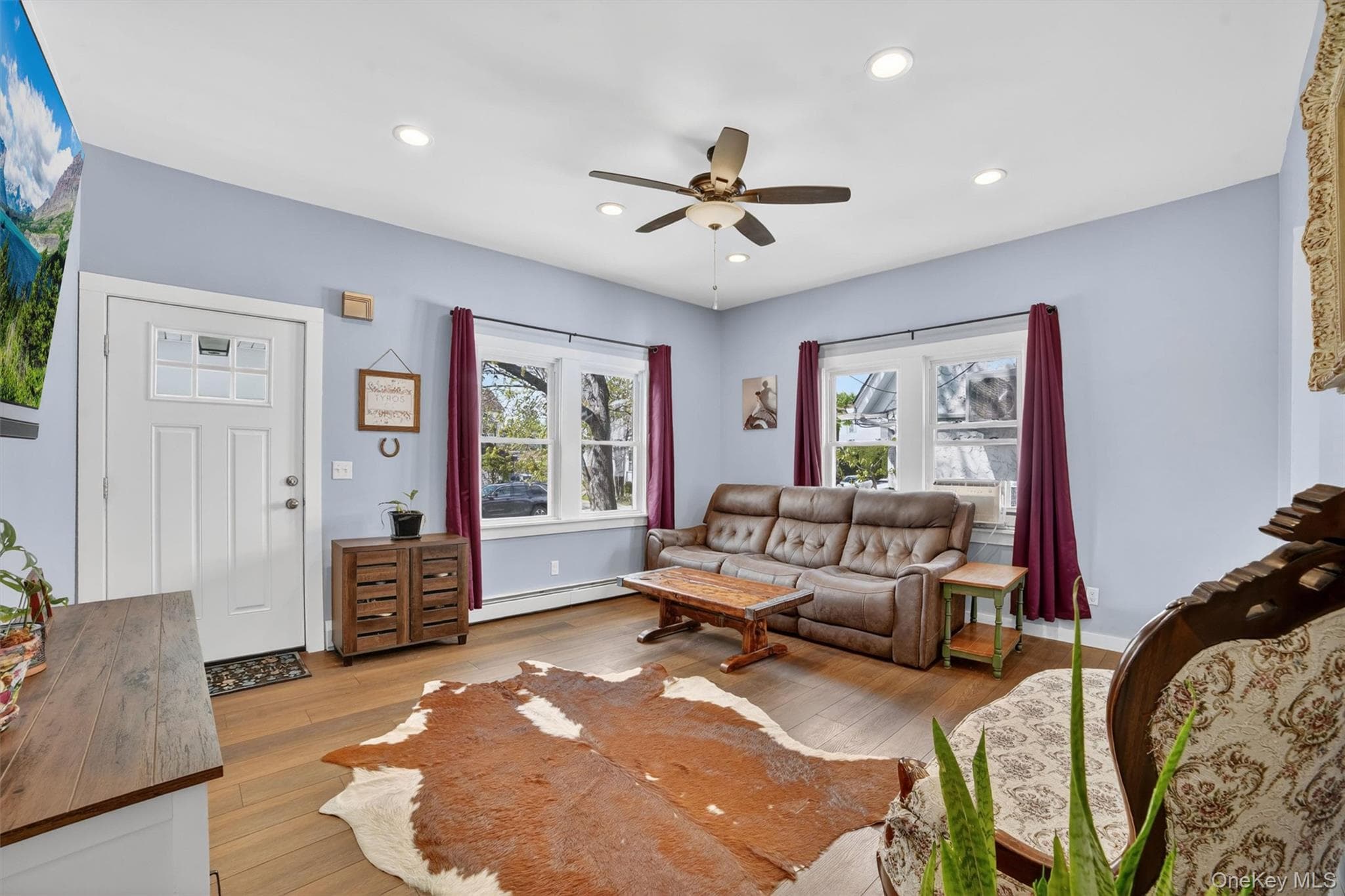 903 Howard Avenue thumbnail 4