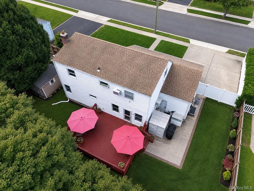 44 Sunset Avenue thumbnail 50