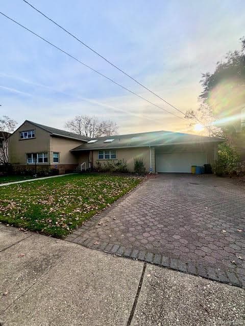 573 Fairway Drive thumbnail 16