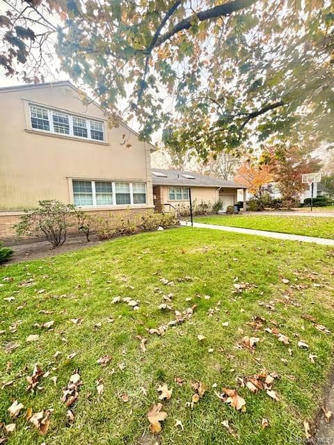 573 Fairway Drive thumbnail 2