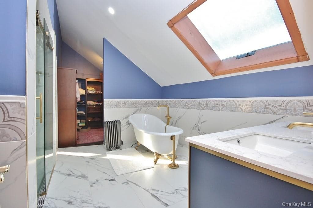 487 Black Meadow Road thumbnail 19