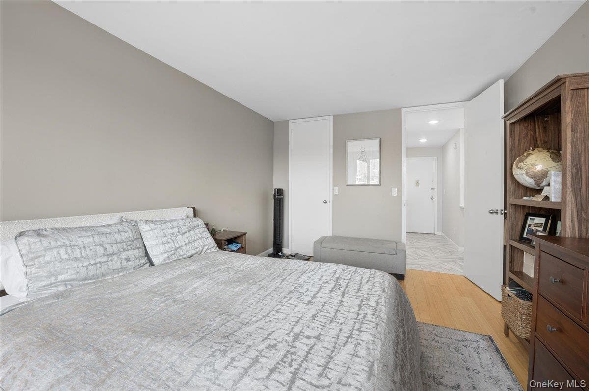 1 Irving Place Unit: U16E thumbnail 9