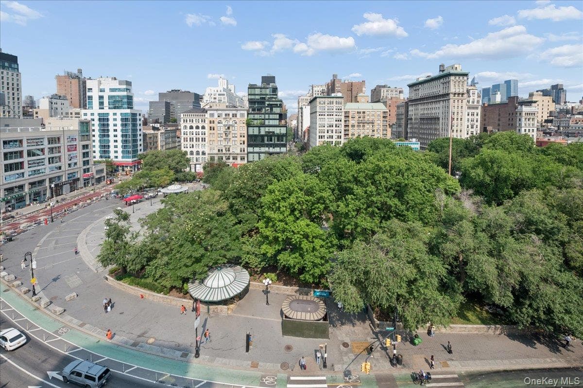 1 Irving Place Unit: U16E thumbnail 24