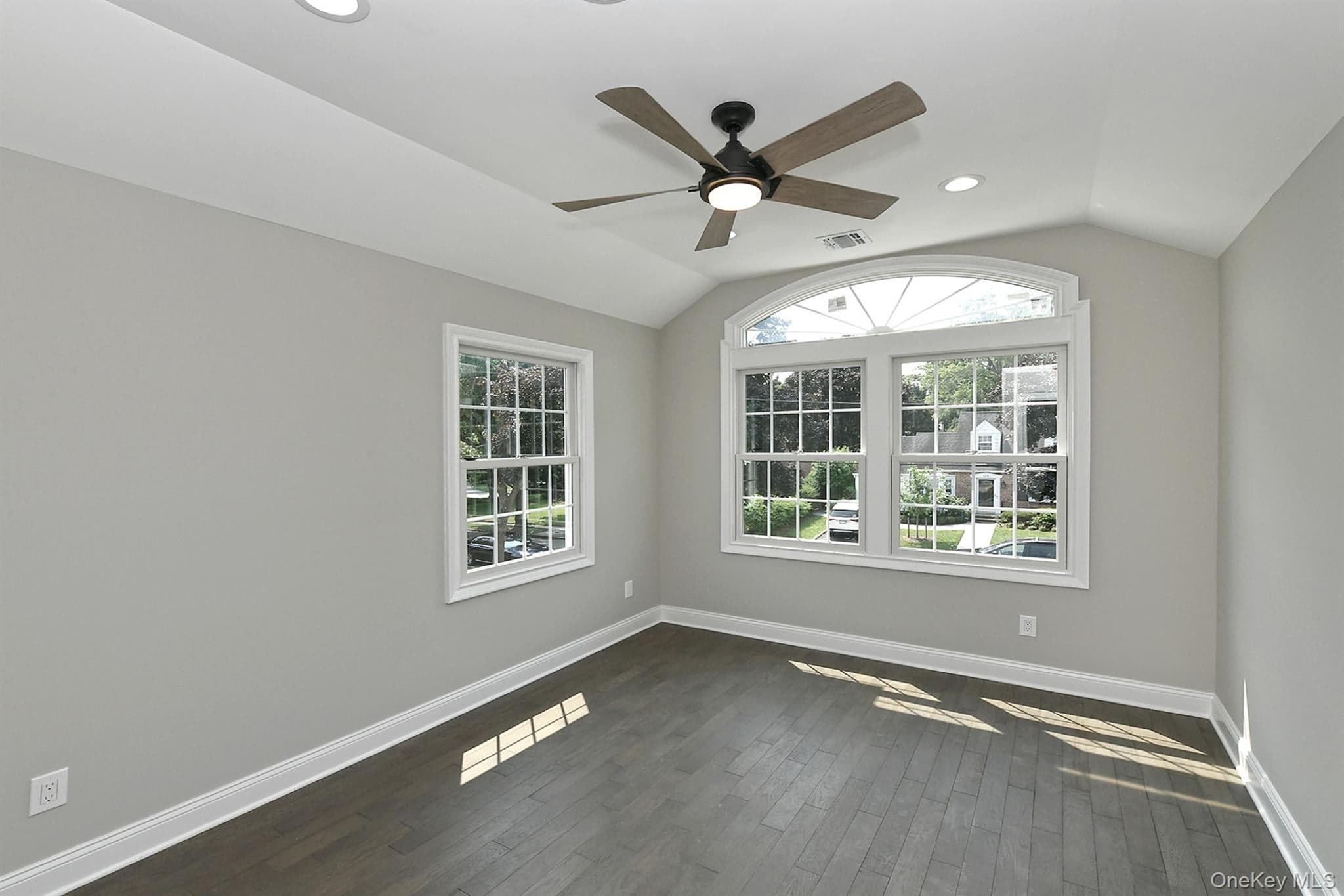 127 Vanderbilt Avenue thumbnail 32