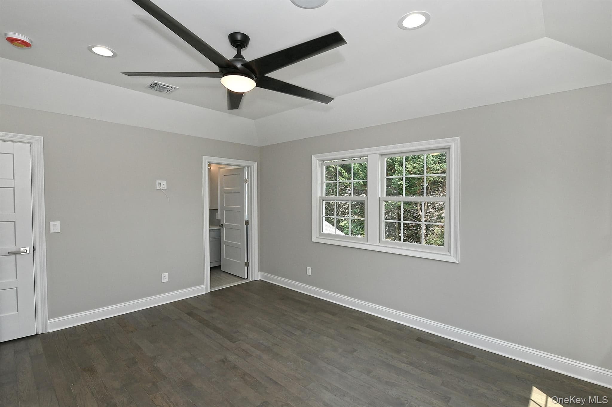 127 Vanderbilt Avenue thumbnail 30