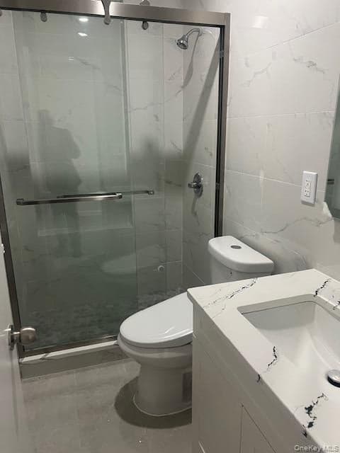 9414 Corona Avenue thumbnail 19