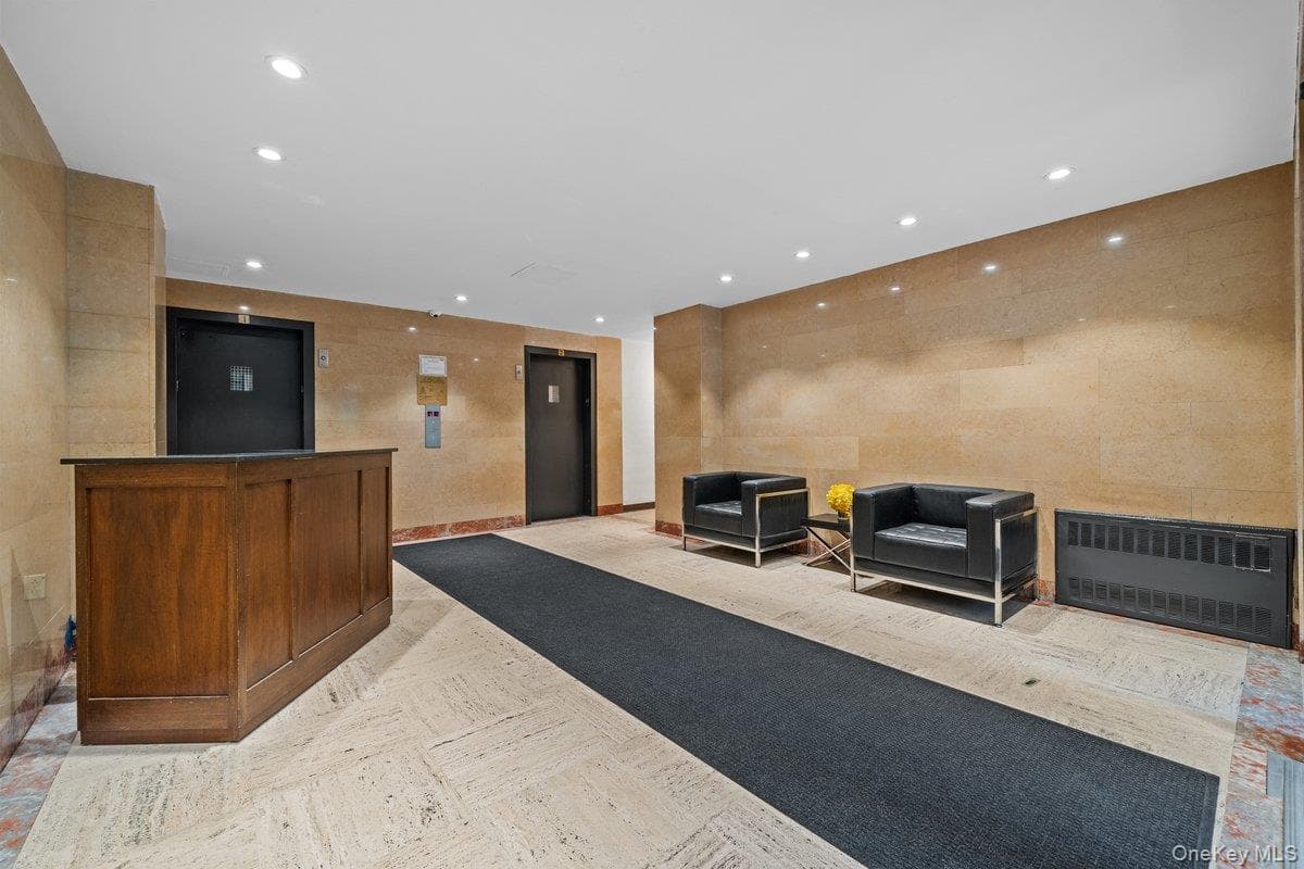 735 Kappock Street Unit: 7B thumbnail 18