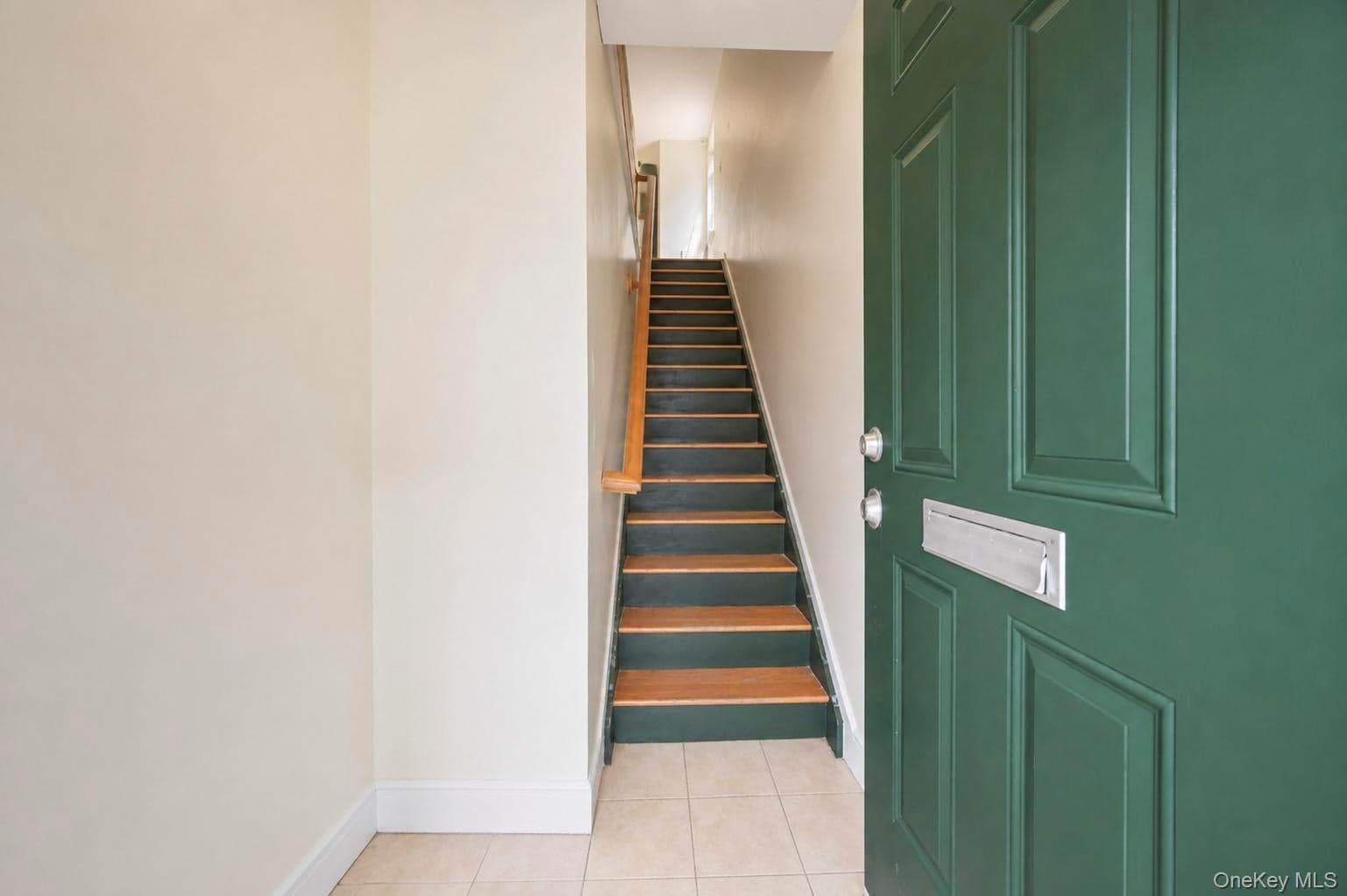 425 Barbey Street thumbnail 6
