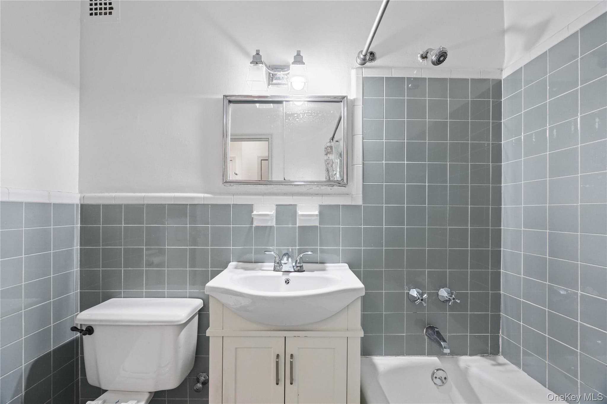 2835 Webb Avenue Unit: 9E thumbnail 22