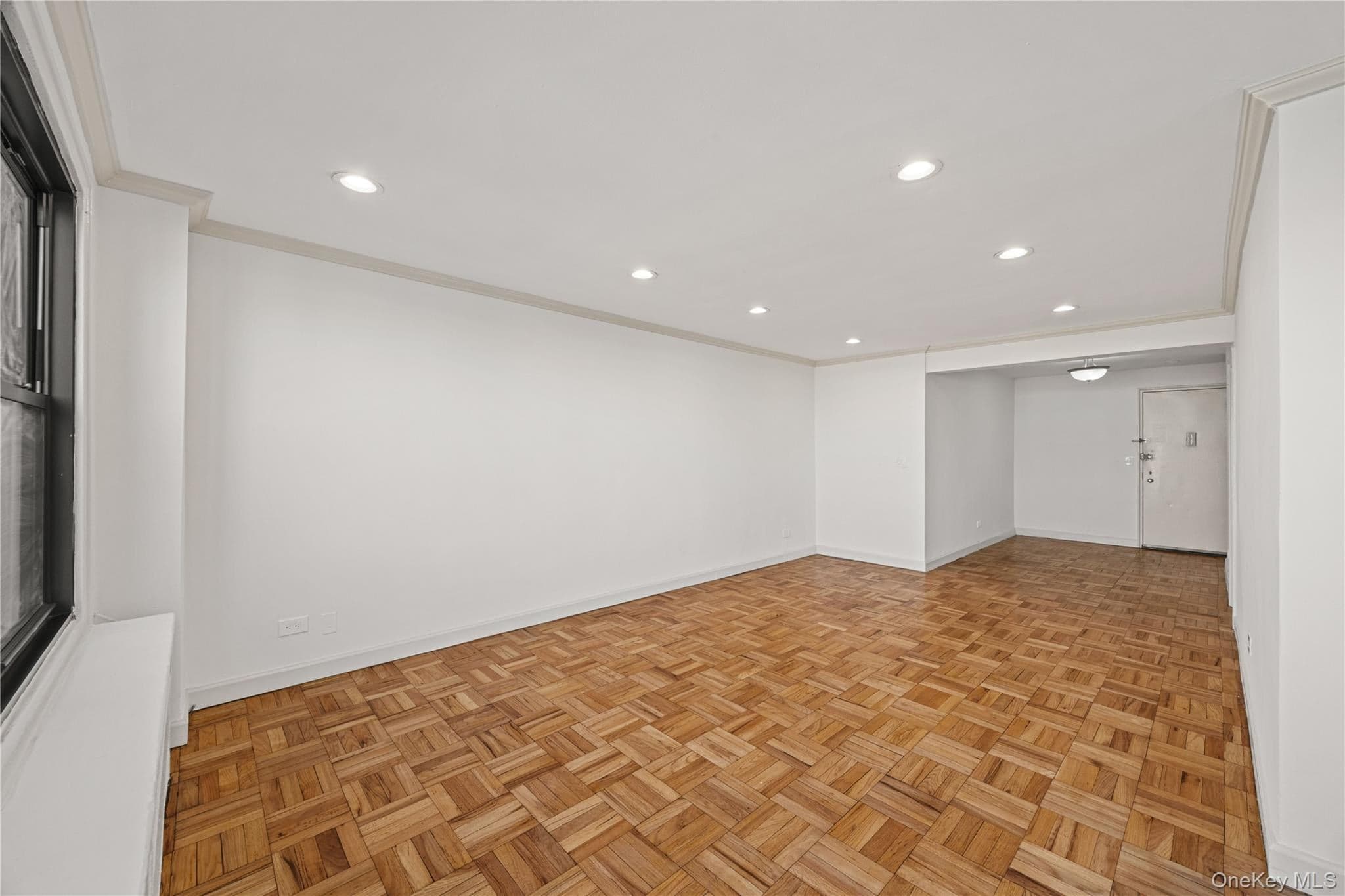 2835 Webb Avenue Unit: 9E thumbnail 13