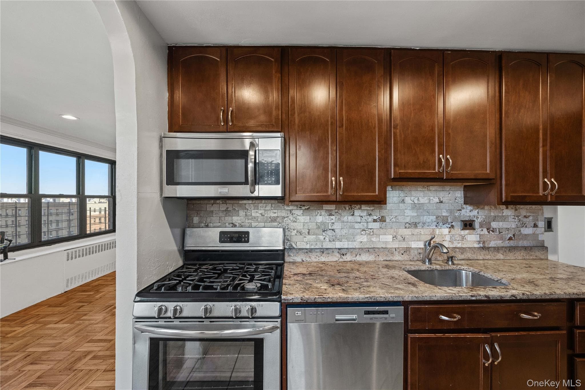 2835 Webb Avenue Unit: 9E thumbnail 19